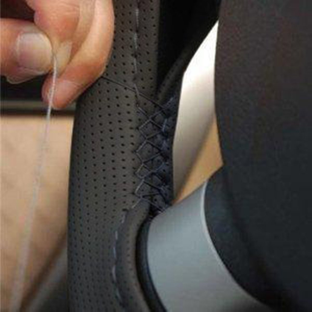 Оплетка на руль со шнуровкой "Auto premium". Размер М (37-38), цвет: черный. 77001 (ОЕ001)  #1