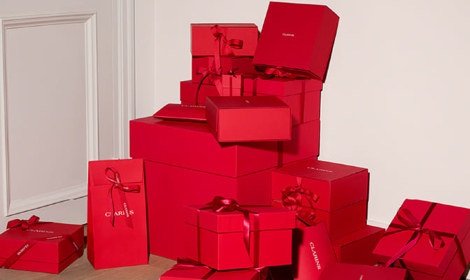 Clarins — купить товары бренда Clarins в интернет-магазине OZON