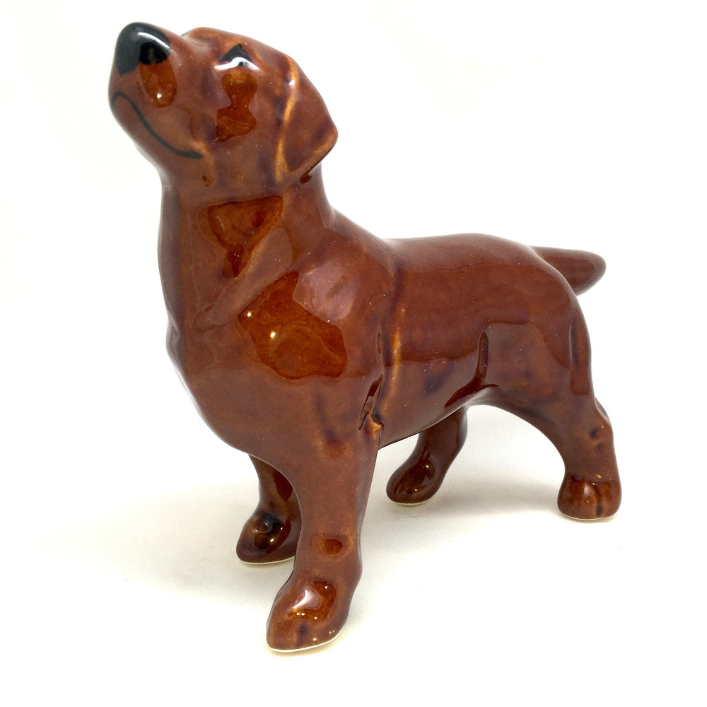 Статуэтка собаки лабрадор-ретривер шоколадный, фарфор, подарок, сувенир, фигурка  #1