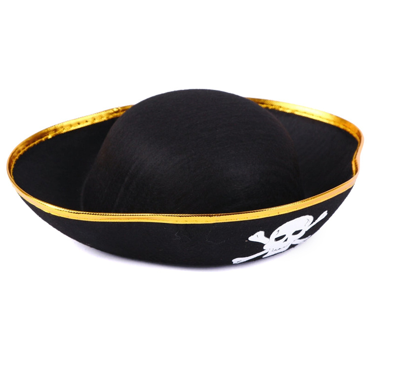 Шляпа пиратская карнавальная взрослая "Пират" #1