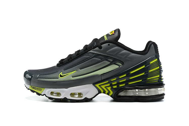 Air max plus volt green hotsell