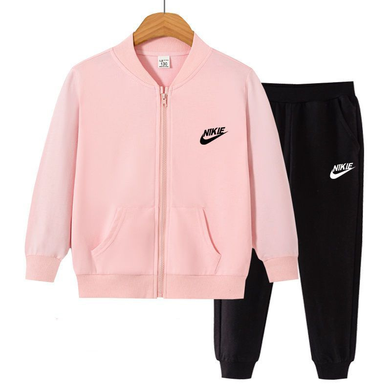 Костюм спортивный Nike #1