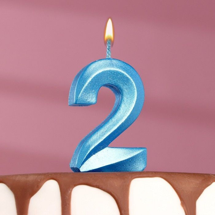 Свеча в торт "Грань", цифра "2", голубой металлик, 7.8 см #1