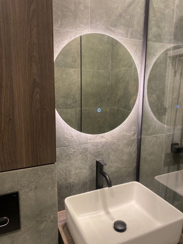 Зеркало круглое D60 для ванной с нейтральной LED-подсветкой  #1