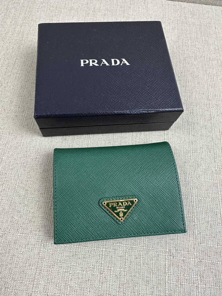 Prada Портмоне #1