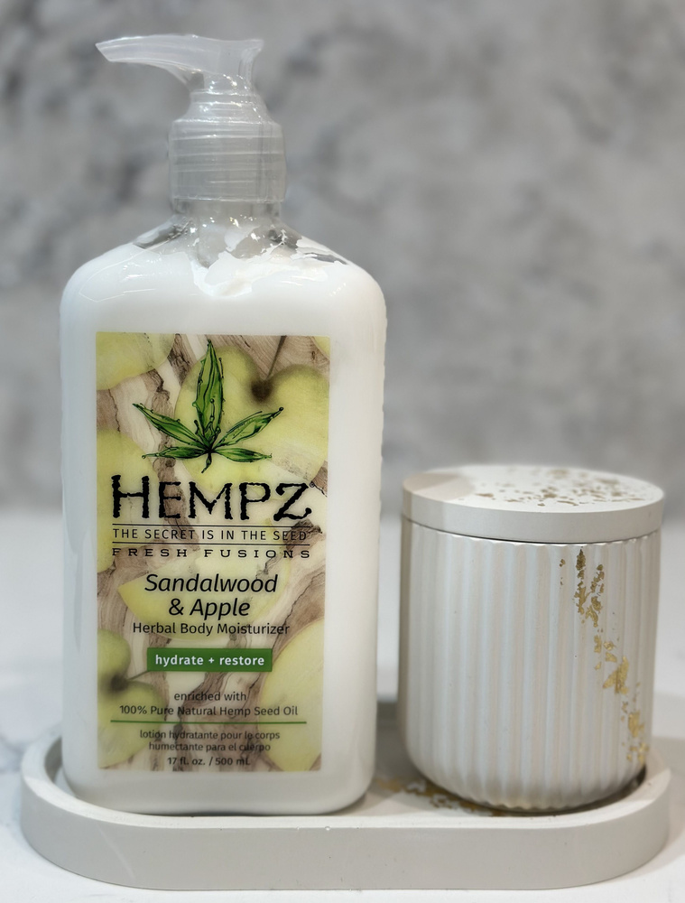 Hempz Sandalwood and Apple Herbal Body Moisturizer - Молочко для тела увлажняющее Сандал и Яблоко 500 #1