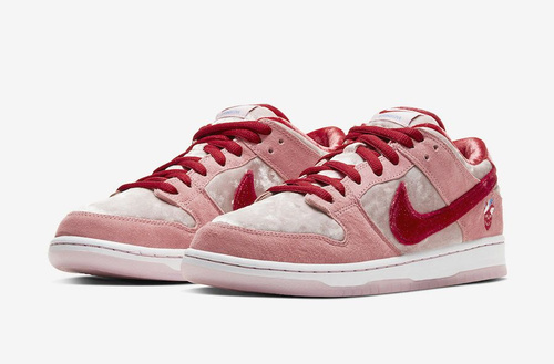 Nike dunk love new arrivals