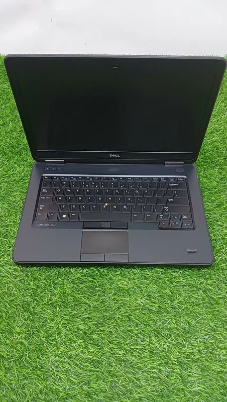 Dell Latitude E5440 Ноутбук #1