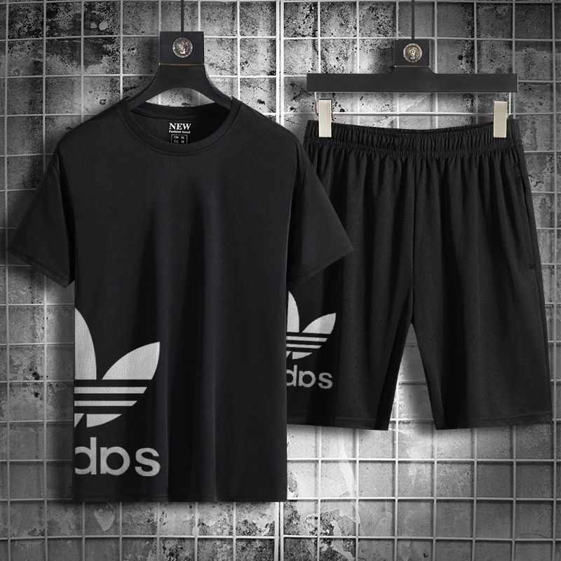 Костюм спортивный adidas #1