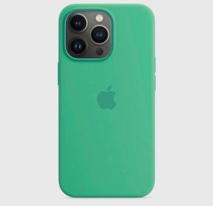Силиконовый чехол Soft Touch на iPhone (Айфон) 15 Pro (с логотипом), светло-зеленый  #1