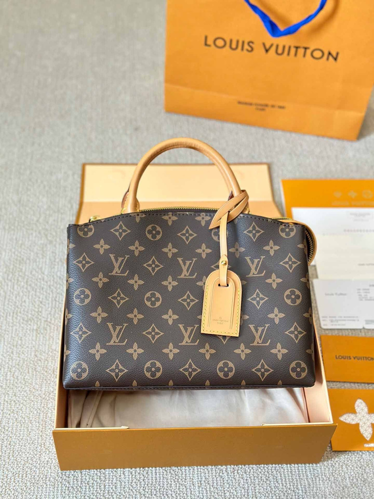 Louis Vuitton Сумка на плечо #1