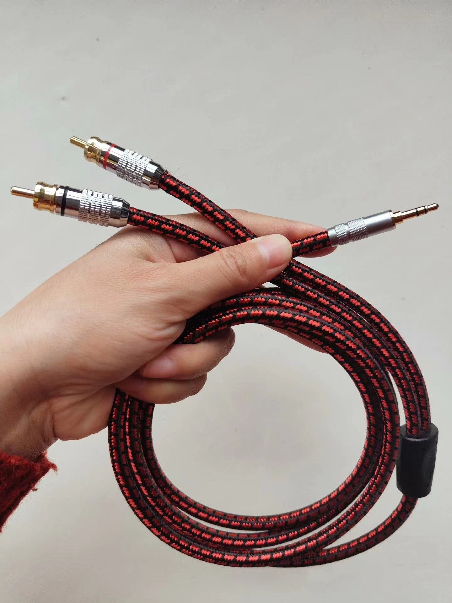 MonsterАудиокабель3.5мм/RCA,0.5м,красный