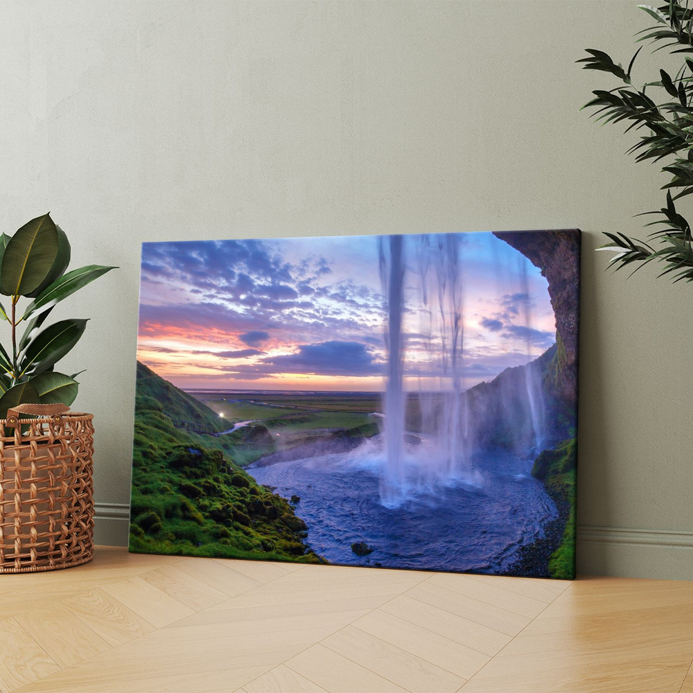 Картина на холсте (водопад в Исландии на закате(1)) 20x30 см. Интерьерная, на стену.  #1