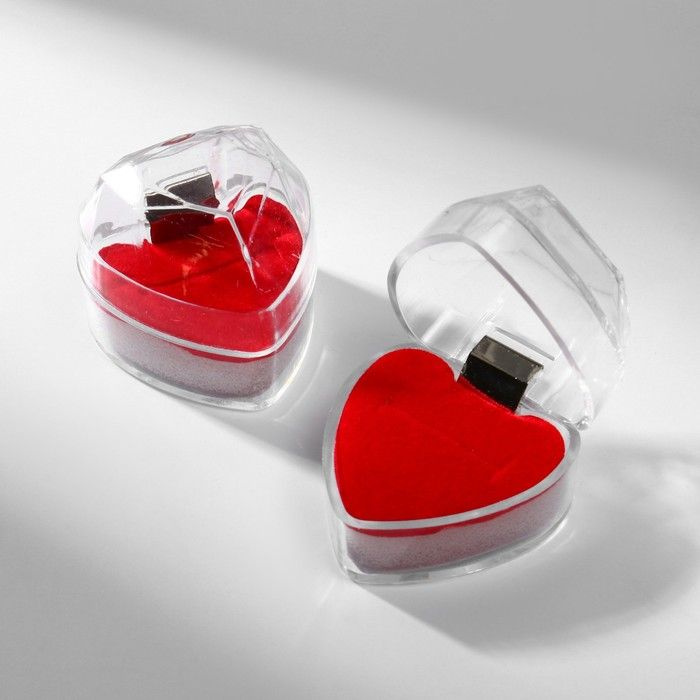 Футляр пластиковый под кольцо, Сердце, 4х4 см, вставка красная, 6 штук в упаковке  #1