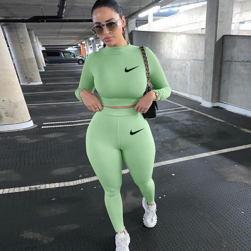 Костюм спортивный Nike Спорт #1