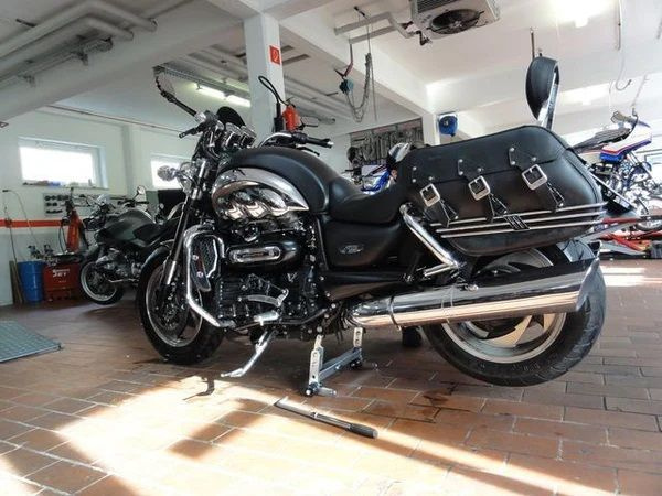 Подъемник (домкрат) для мотоцикла Triumph Rocket 3 (диаметр монтажного отверстия 13 мм)  #1