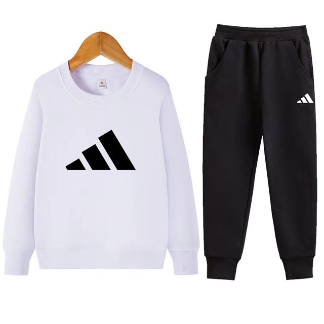 Костюм спортивный adidas #1