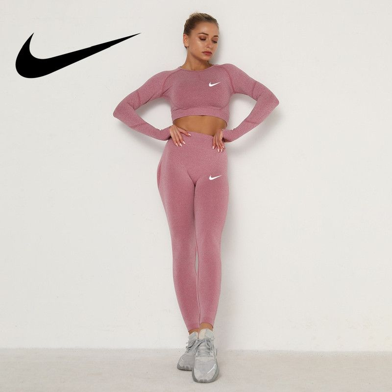 Костюм спортивный Nike #1