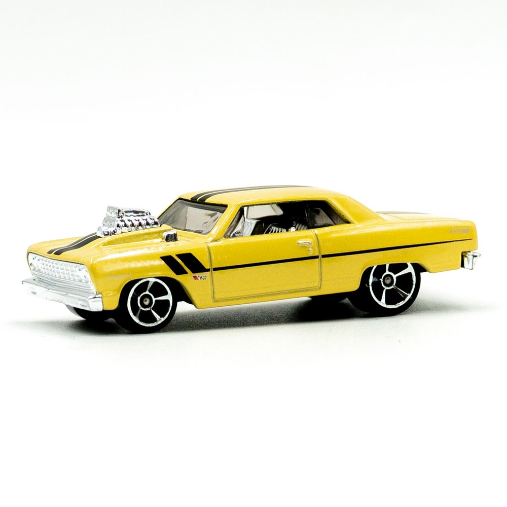 Hot Wheels Машинка 64 Chevy Chevelle SS Yellow Машинки Хот Вилс Кейс N 2024 #1