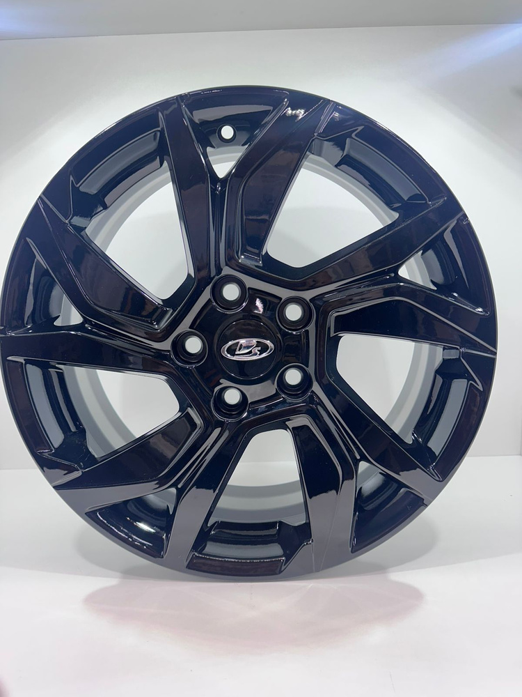 LADA  Колесный диск 17x6.5" PCD5х114.3 ET50 D66.1 #1