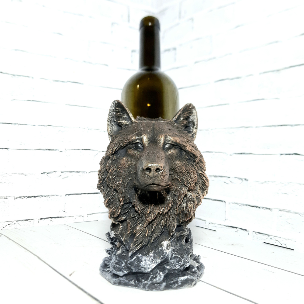 Держатель для бутылок интерьерный "Волк 2" полистоун, размер 13*11*18 см.  #1