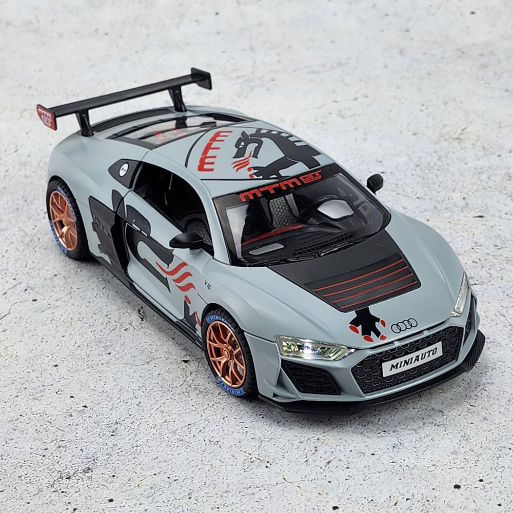 Машинка инерционная Audi R8 металлическая модель 1:24 Ауди R8 серая 20см, со светом и звуком  #1