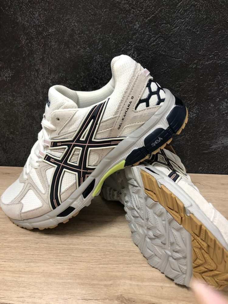 Кроссовки ASICS #1