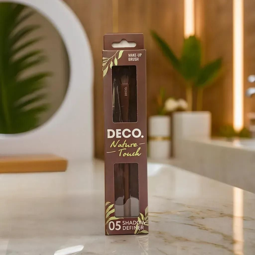 Кисть для нанесения теней DECO. NATURE TOUCH 05 shadow definer #1