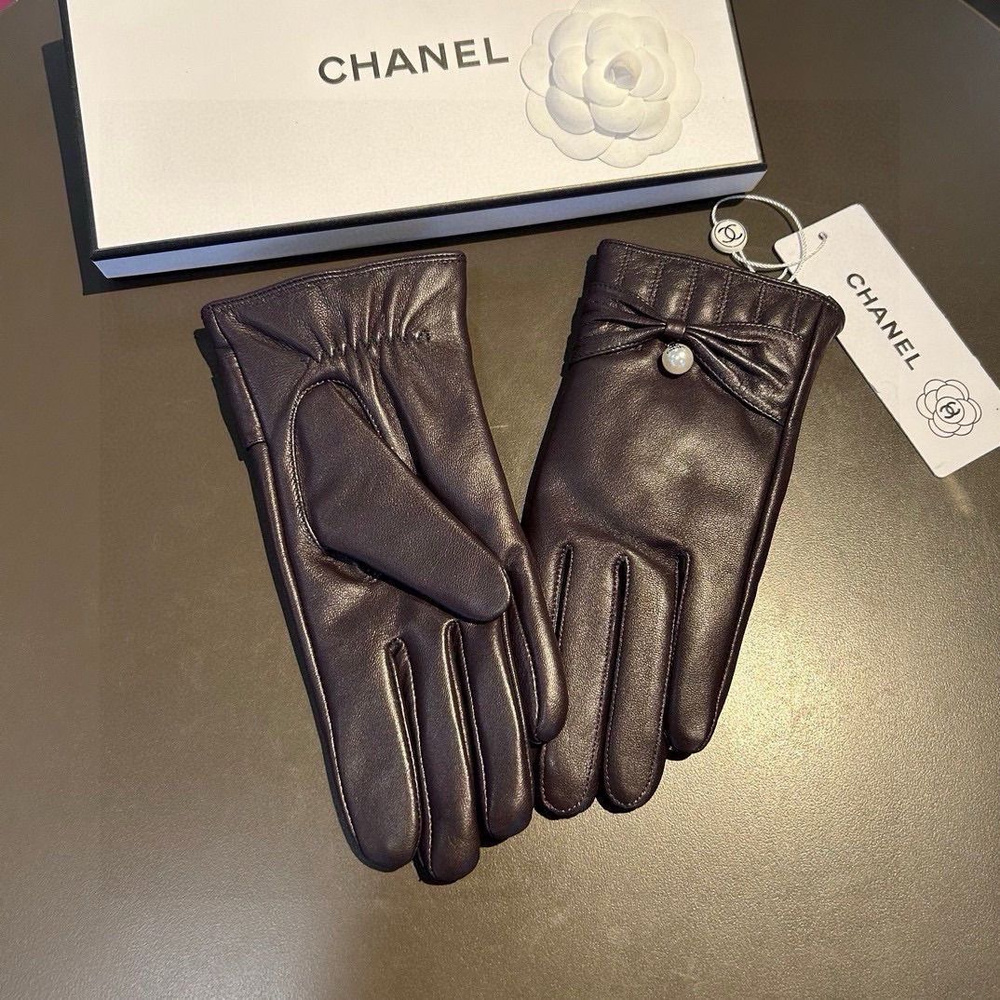 Перчатки Chanel #1