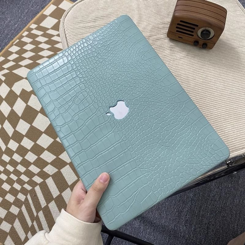 Жесткий кейс Macbook Чехол-накладка Case для Air 13.6" M1/M2 (A2681 / A3113) Крокодил  #1