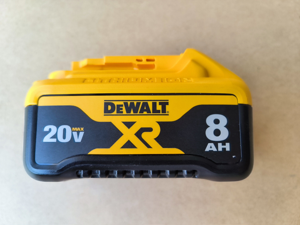 Аккумулятор DeWALT DCB208 8Ah (ОРИГИНАЛ) (2024 г.в.) #1