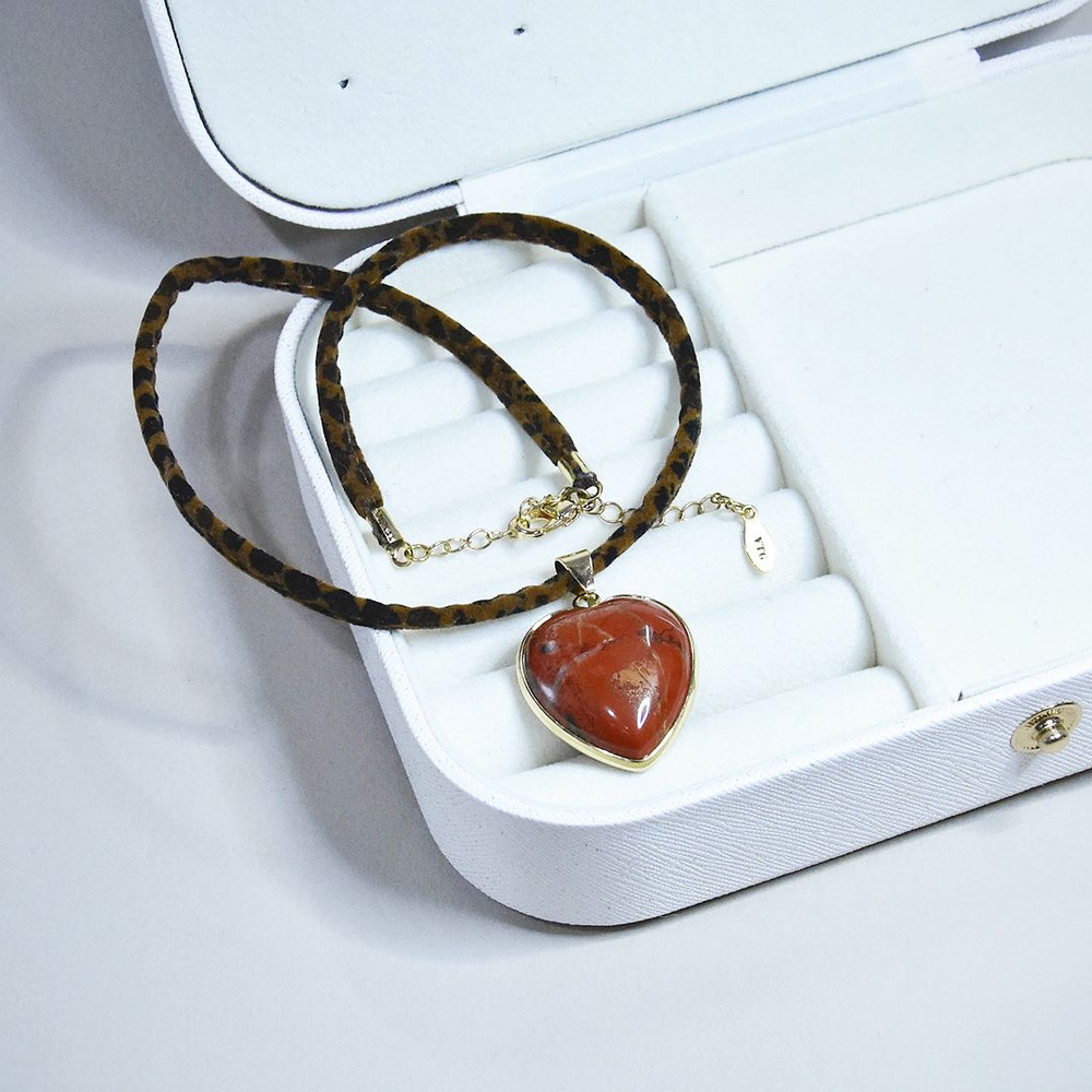 Винтажное ожерелье, чокер VTG "Дикое сердце", велюровый тросик, латунь, натуральный камень  #1