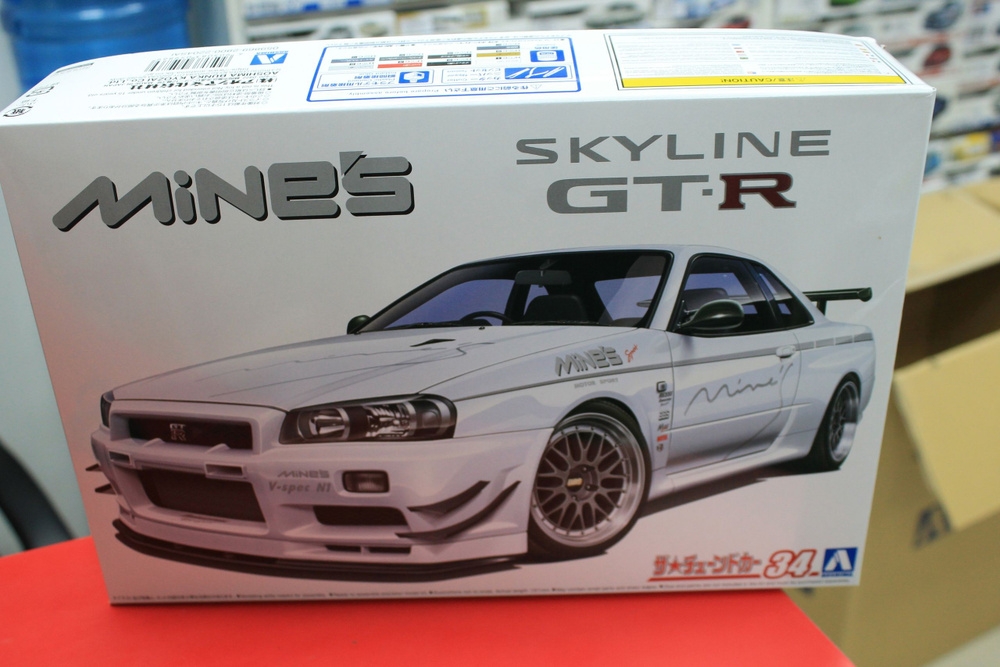 Сборная модель Aoshima 1:24 05986 Nissan Skyline GT-R Mine's BNR34 '02 #1