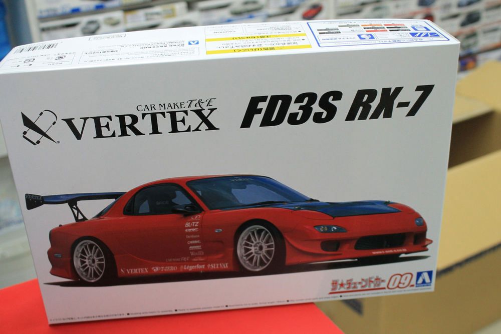 Сборная модель Aoshima 1:24 05839 Mazda RX-7 '99 Vertex FD3S #1