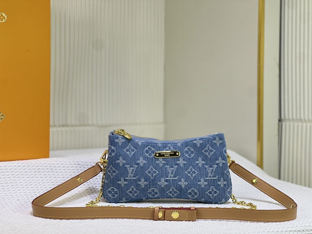 Louis Vuitton Сумка на плечо #1