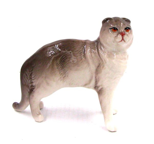 Фарфоровая статуэтка Вислоухая кошка окрас серый #1