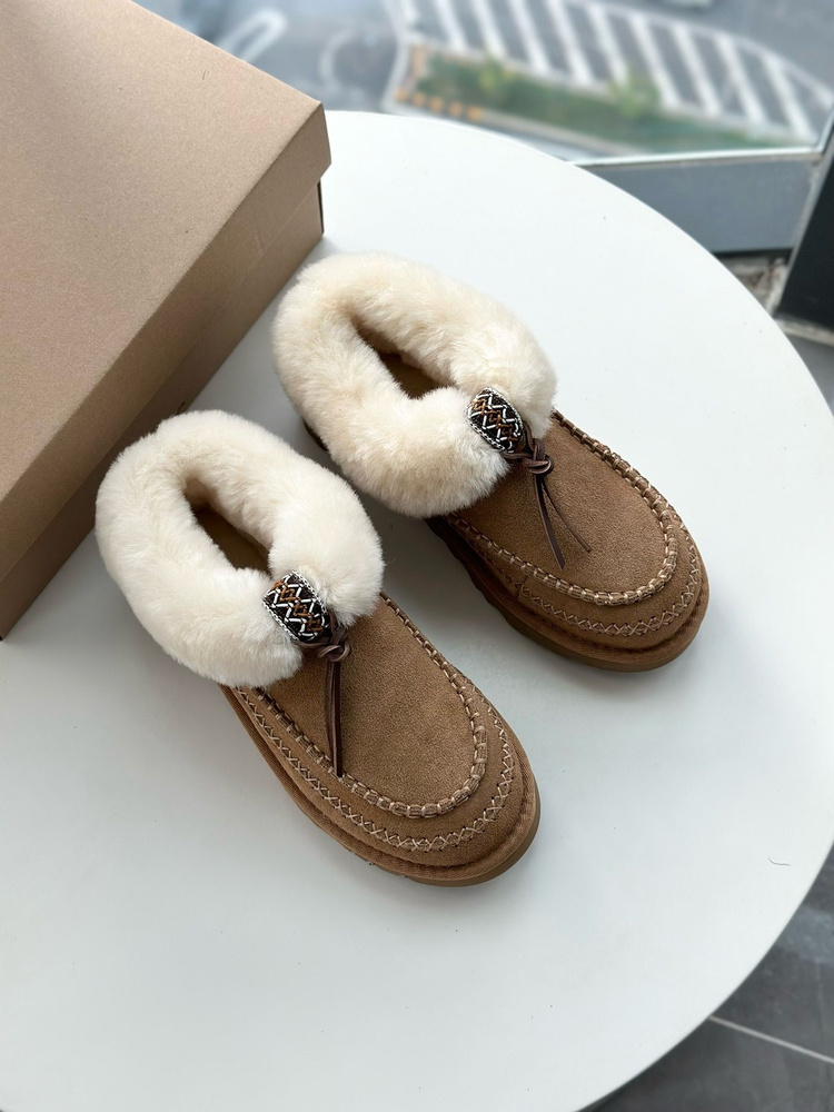 Сноубутсы UGG #1