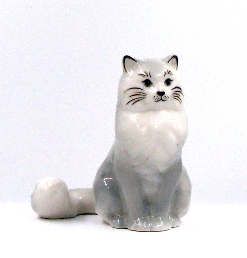 Сибирская кошка серая фарфоровая фигурка #1