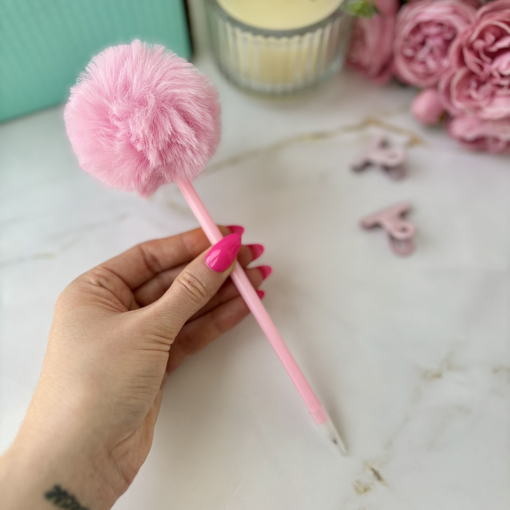 Ручка для девочки розовая с пушистиком Барби #1