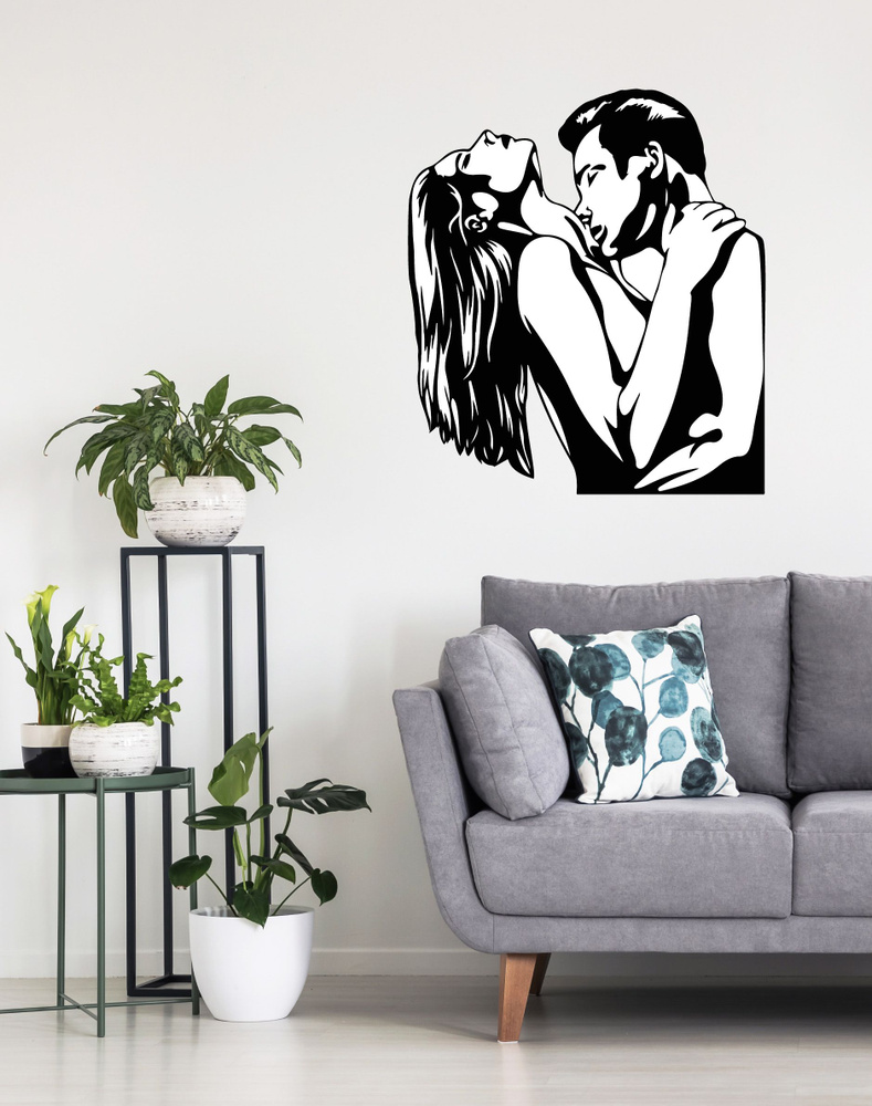Интерьерная наклейка на стену влюбленная пара #1