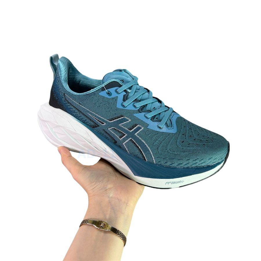 Кроссовки ASICS Novablast 4 #1