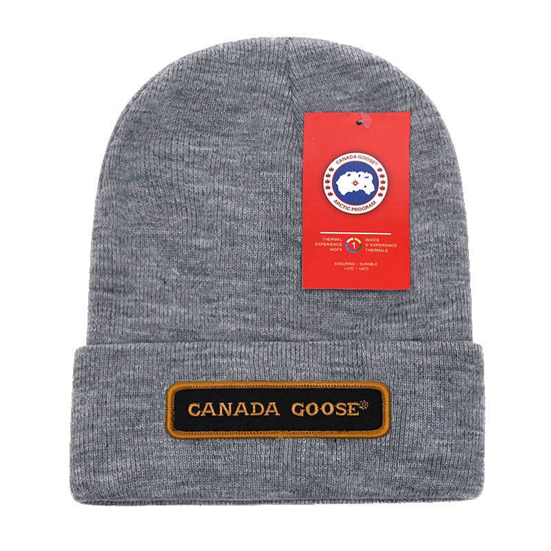 Шапка CANADA GOOSE #1