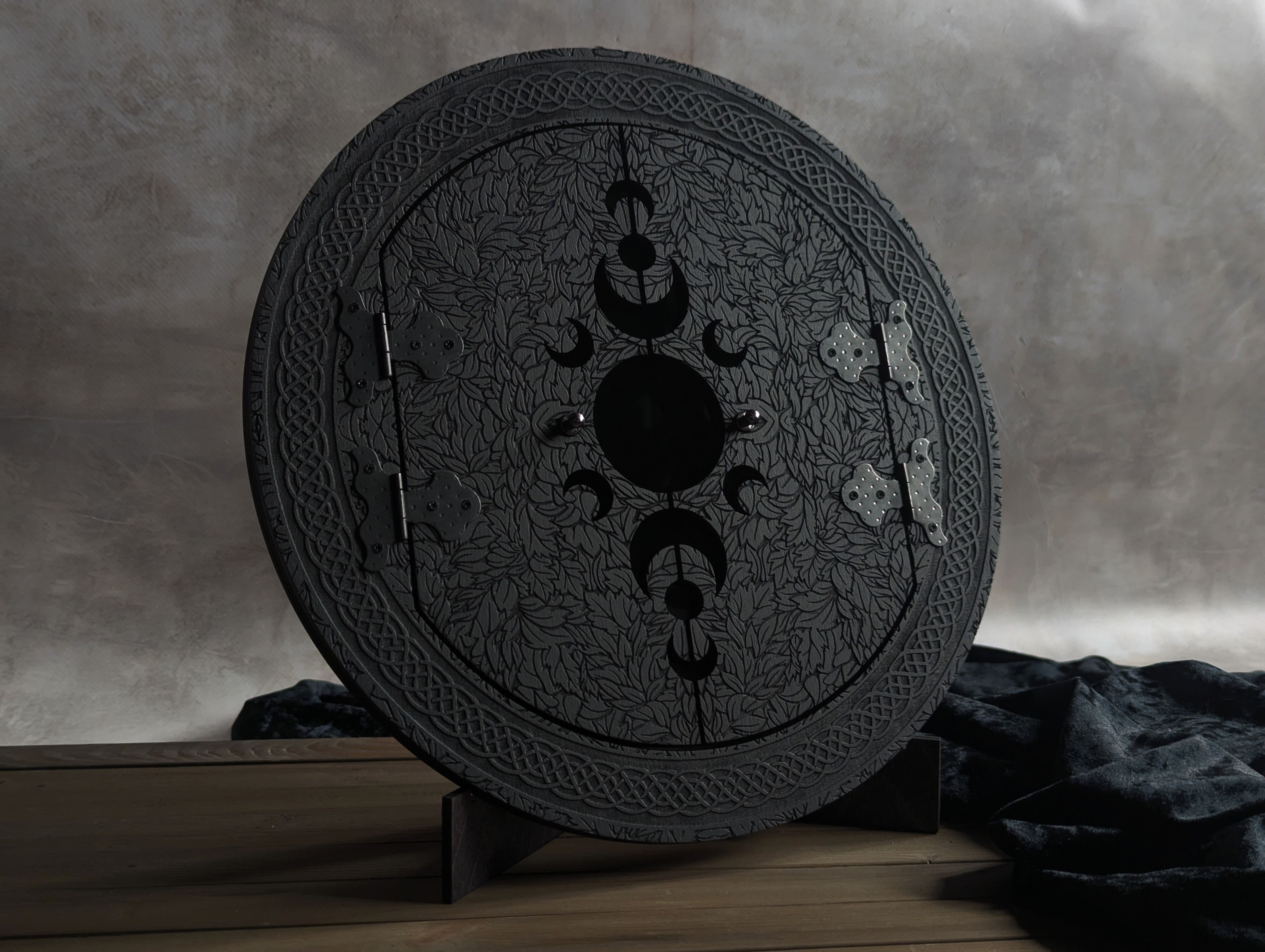 Черноезеркало"Ночнойлес"