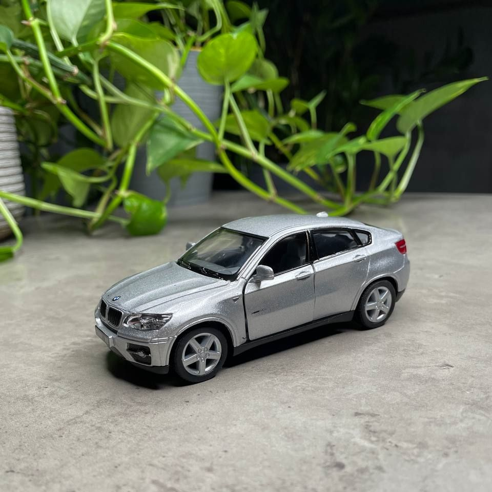 Металлическая машинка BMW X6 Kinsmart 1:38 5336 инерционная, цвет Серебристый  #1