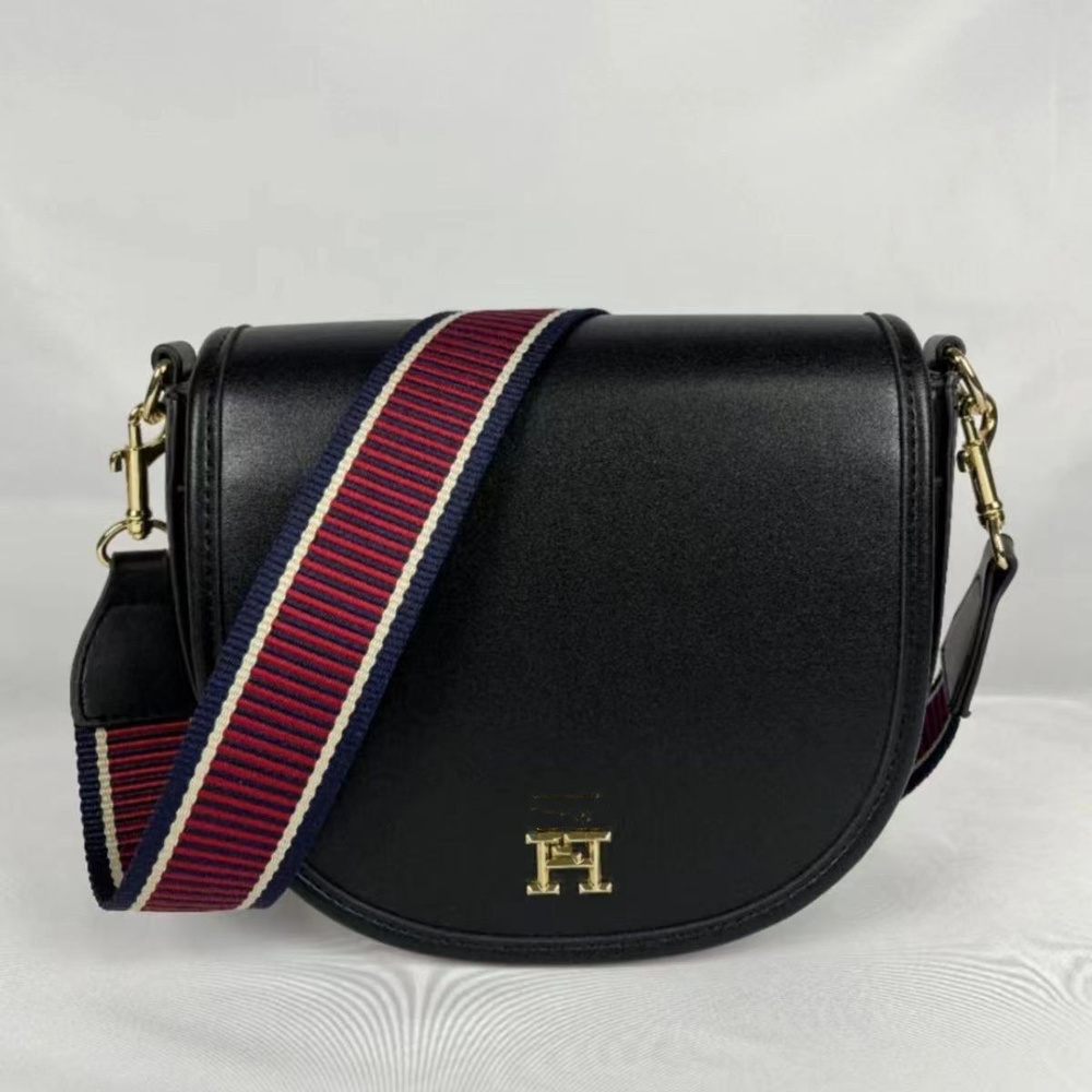 Tommy Hilfiger Сумка на плечо #1