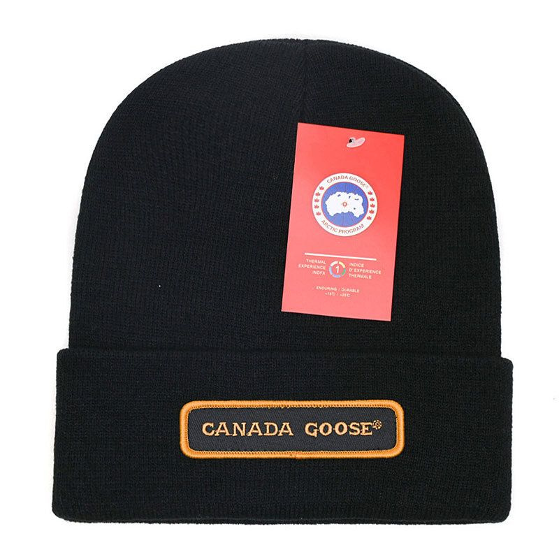 Шапка CANADA GOOSE #1