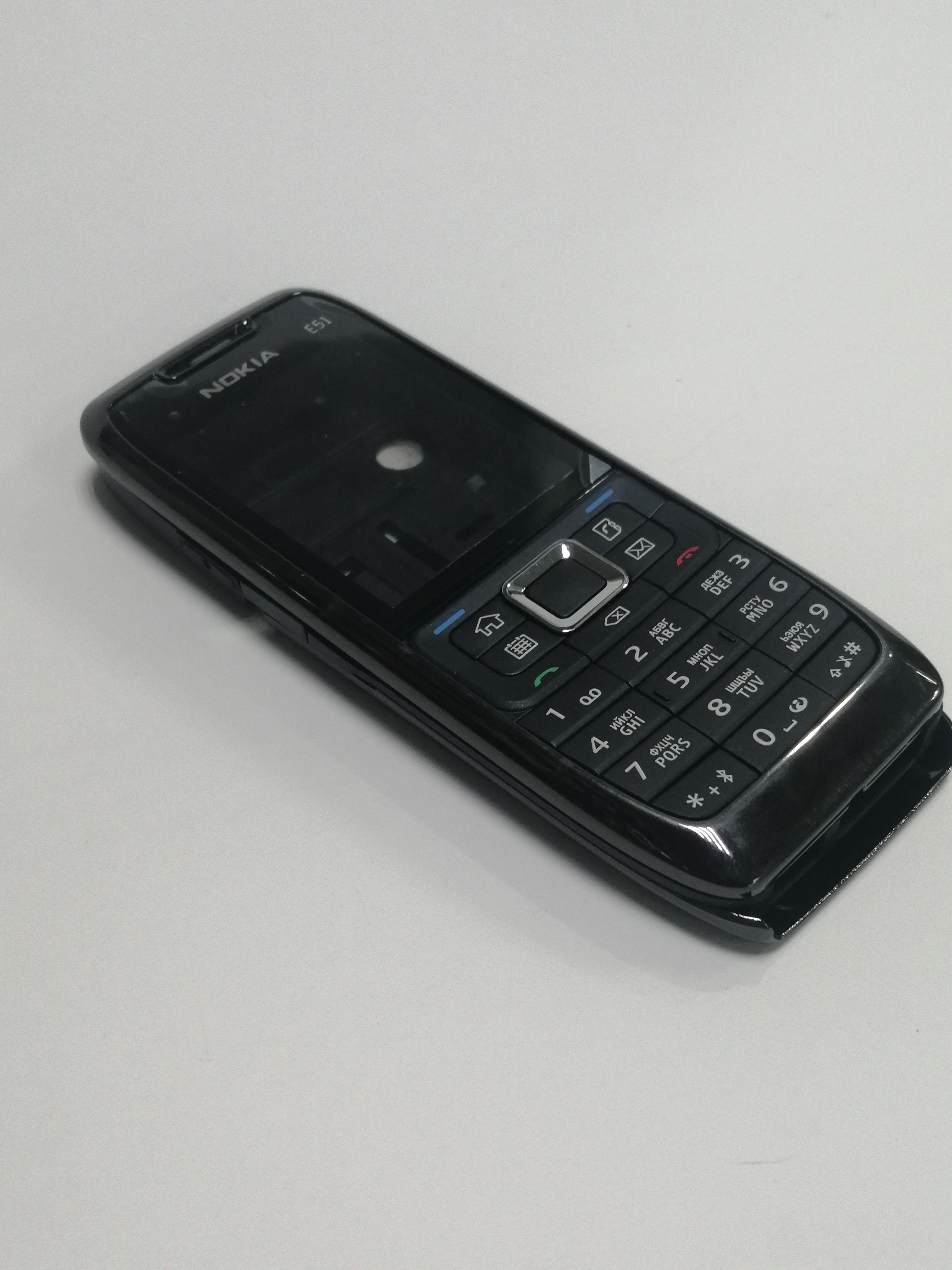 КорпусиклавиатурадляNokiaE51