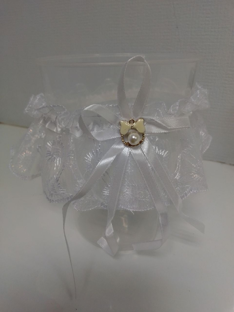 Подвязка для невесты "Сердечки с цветком",цвет белый #1
