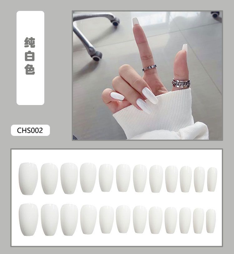 Накладные ногти с дизайном #1