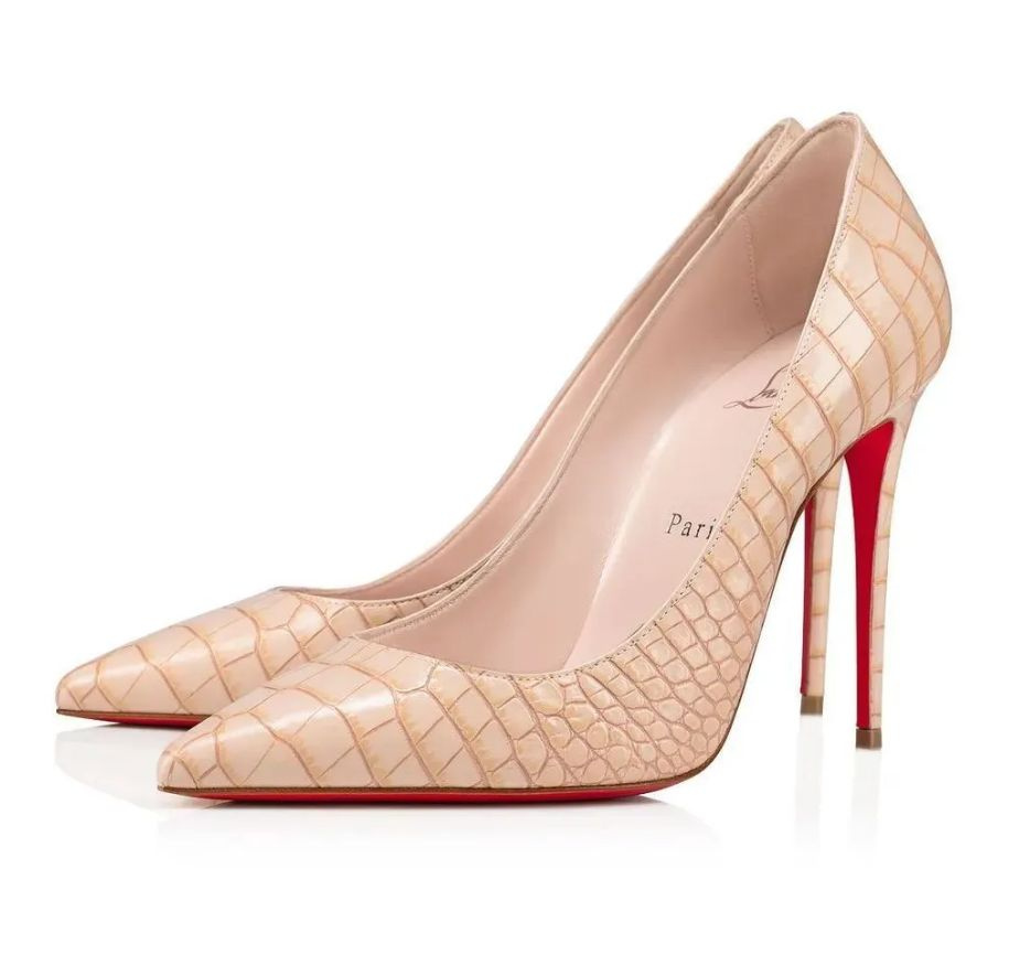 Туфли Christian Louboutin Boutique. Итальянская мода (журнал) #1